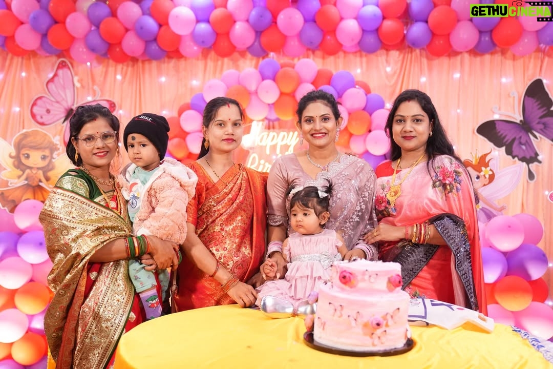 Sradha Panigrahi - 40.1K Likes - Koko With her Bapa-Maa-Aja-Aai - Budhi maa . 
Bada papa - Bada mama - Mamu -Maine
Mausissss & Cousins❤️
.
.
#birthday #koko #1yearcelebration #sradhapanigrahi #ikoko