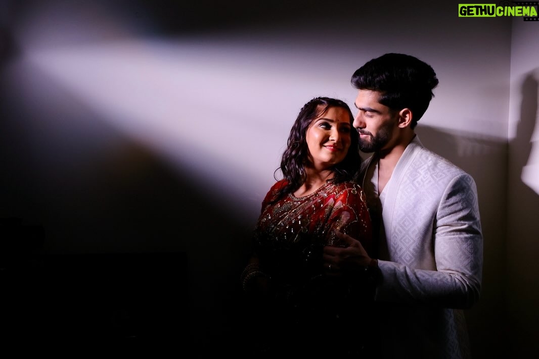 Srishti Jain - 10.4K Likes - Grateful for these moments, these people, and this love 🤍