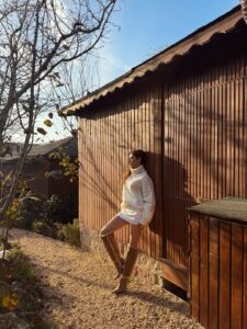 Actress Su Burcu Yazg? Co?kun HD Photos and Wallpapers December 2025
