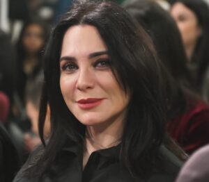 Sulaf Fawakherji Instagram - سررنا بحضور حفلة كونشيرتو الميلاد التي أحياها كورال كنيسة سان چوزيف باقتدار وجمال ، بقيادة الأب بطرس دانييال والمايسترو مجدولين ميشيل … 
كل عام والكل بخير … 

كنيسة سان جوزيف للآباء الفرنسيسكان 
المركز الكاثوليكي المصري للسينما
 #مصر #ميلاد_مجيد #بطرس_دانيال 
 #وائل_رمضان سلاف_فواخرجي