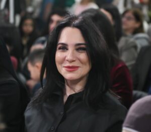 Sulaf Fawakherji Instagram - سررنا بحضور حفلة كونشيرتو الميلاد التي أحياها كورال كنيسة سان چوزيف باقتدار وجمال ، بقيادة الأب بطرس دانييال والمايسترو مجدولين ميشيل … 
كل عام والكل بخير … 

كنيسة سان جوزيف للآباء الفرنسيسكان 
المركز الكاثوليكي المصري للسينما
 #مصر #ميلاد_مجيد #بطرس_دانيال 
 #وائل_رمضان سلاف_فواخرجي