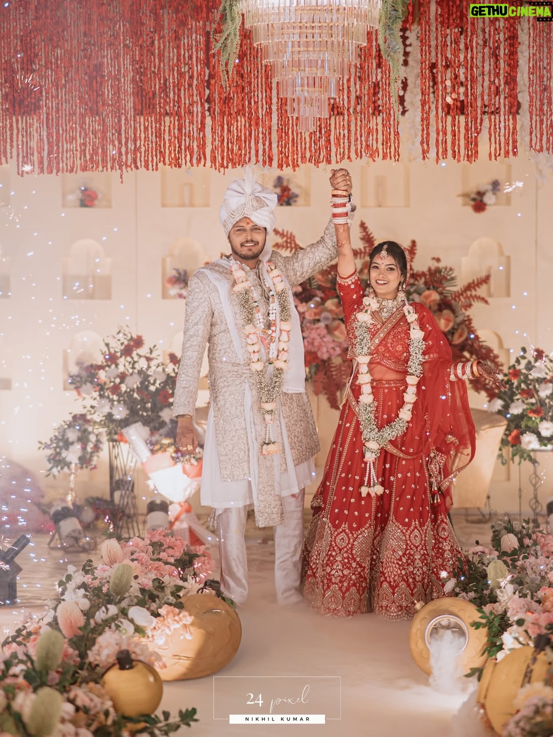 Suman Pattnaik - 164.3K Likes - Finally Mr. & Mrs. Mishra 😍

How has it already been one month? They say the first month of marriage is a whirlwind, and they were right! We’ve settled into our new normal, unpacked a few boxes, and shared so many laughs. I am so grateful to call you my mine🫶 The journey has been amazing so far, and I cannot wait to see what forever holds for us. Here’s to many, many more milestones! 🥂✨ 

Photography @24pixel_photography 
Decore by @sanskaarevents 
MUA @sibani_sibi 
Outfit by @muna_muna7999 

Last but not the least thank you to both our families, our dear and nears & our well wishes without u all this could never been real 🤗😘 

#onemonthmarried💍❤️ 
#love 
#couple 
#instagram