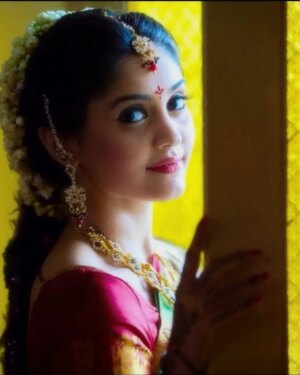 Surabhi Instagram - Reminiscing 2016 🦋 –  a softer era, varied roles, countless lessons & unforgettable memories 🤍✨ 
It's 2026 ✨️ still evolving, dreaming & grateful 🙏🏻