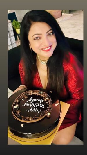 Sweety Chhabra Instagram - Dosto ,thank you for the birthday wishes.❤️🤗✌️💃🏻🫶love you all 😘