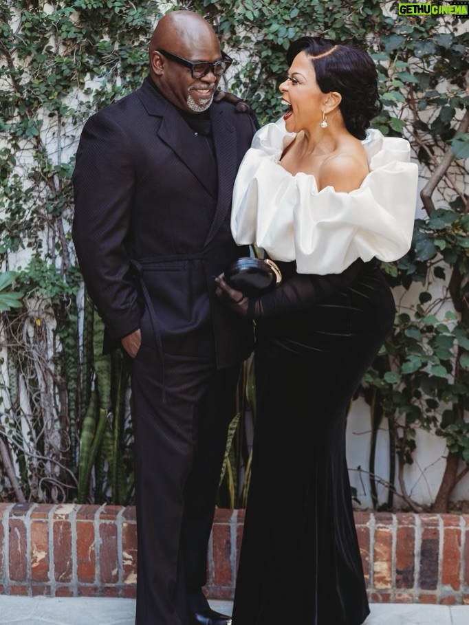 Tamela Mann - 61K Likes - We Did It Bae! 

You brought me to the @grammys and spoiled me rotten! Thank you for believing in me, pushing me to be my best self and loving me through the losses. Truth Is I’m Yours! Forever and Always 🤍💋 #Winning

Styled by @beeombi 
MUA: @ashleyriosactress 
Shot by @jugglingthejohnsons