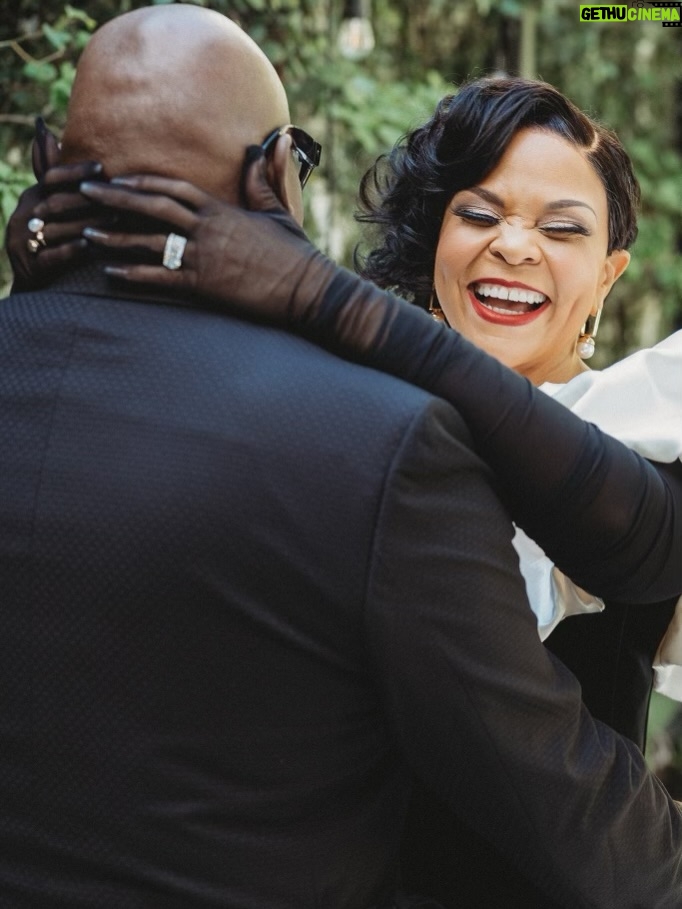 Tamela Mann - 61K Likes - We Did It Bae! 

You brought me to the @grammys and spoiled me rotten! Thank you for believing in me, pushing me to be my best self and loving me through the losses. Truth Is I’m Yours! Forever and Always 🤍💋 #Winning

Styled by @beeombi 
MUA: @ashleyriosactress 
Shot by @jugglingthejohnsons