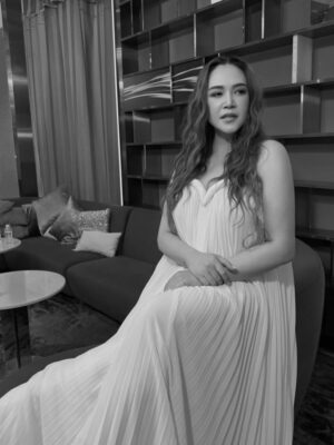 Tata Young Instagram - Gala Premiere “Diva La Vie” #ดีว่าราวี 
.
@nichpbrand