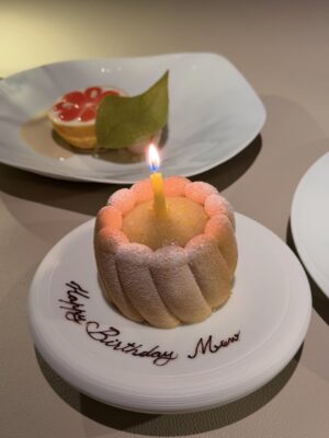 Thikamporn Ritta-apinan Instagram - A very late birthday post 🥳🎂🎆 มีคนพาไปเลี้ยงข้าววันเกิด (saving the best for last) ขอบคุณสำหรับสิ่งดีๆทั้งเล็กและใหญ่ที่ตั้งใจทำให้นะคะ ดีใจที่ได้รู้จักเช่นกันค่ะ @cheerny14 to many more birthday celebrations together ka 😊🥳