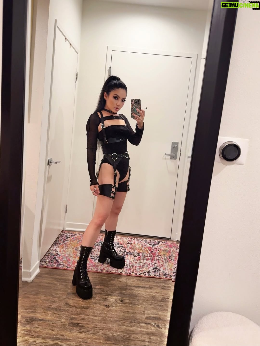 Tina Guo - 4.4K Likes - 🎬 Pre-Production Day!
Getting ready to shoot a brand new music video next week—can you guess which song it is? 👀

✨ *Hint:* It’s from a **soundtrack**… 
Drop your guesses below! ⬇️

#TinaGuo #BehindTheScenes #Soundtrack