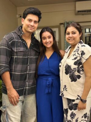 Tiyasha Lepcha Instagram - House party at Tiyasha’s place,
Thank you, Tiyasha, for the lovely hospitality ❤️

#postoftheday #houseparty #friends #diwali #dhanteras