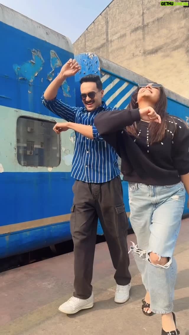 Tiyasha Lepcha - 70.2K Likes - Dance jodi💃💃💃💃💃💃

#instagram #reelitfeelit #positivity #happiness #trending #reelkarofeelkaro #positive