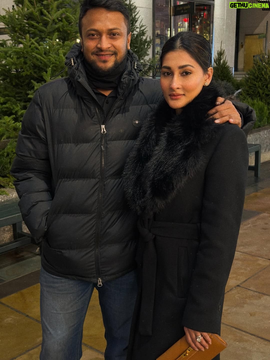 Umme Ahmed Shishir - 85.7K Likes - Winter night walk hand in hand talk, laughter and a little gossip over a quiet candle light dinner that is what 13 years look like alhamdulillah for every moment. Happy 13 to us ❤️❤️❤️