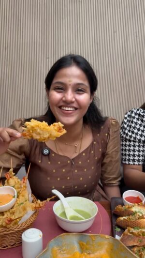 Vaishali Thaniga Instagram - 😂😂