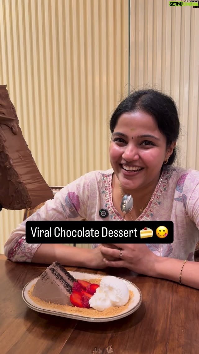 Vaishali Thaniga - 172.2K Likes - Trying out the most viral chocolate dessert !! 😍 @oldcheesebar 

Loved the Chocolate sauce and if you are a chocolate lover then definitely try it once atleast ❤️😋 and let me know if you want me try any other dessert and give back my honest feedback 

#dessert #viral #chocolate #cake #trendingreels