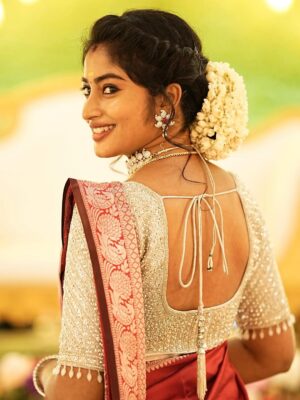 Vaishnavi Arulmozhi Instagram - இனிய பொங்கல் திருநாள் நல்வாழ்த்துகள்
👚: @chennaidesigner 
💎: @wonder_bridal_studio