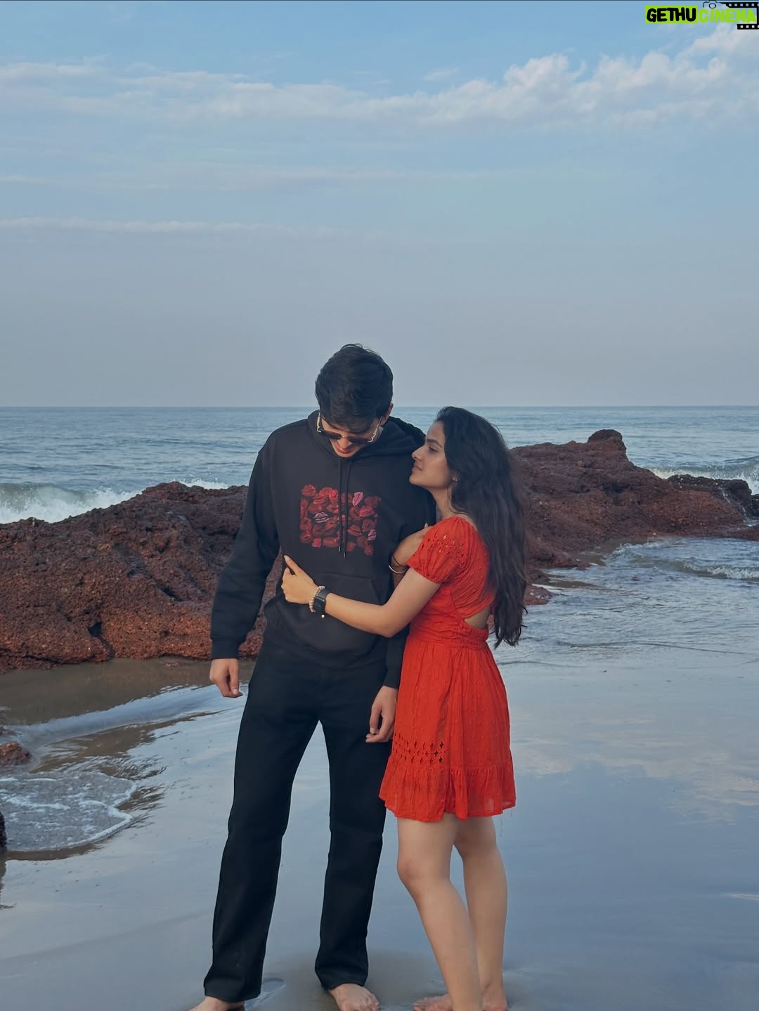 Vaishnavi Chaitanya - 466.5K Likes - Happy birthday to the best brother ever. You are one of the biggest blessings in my life. I love you♥️♥️♥️
@thenitishcode