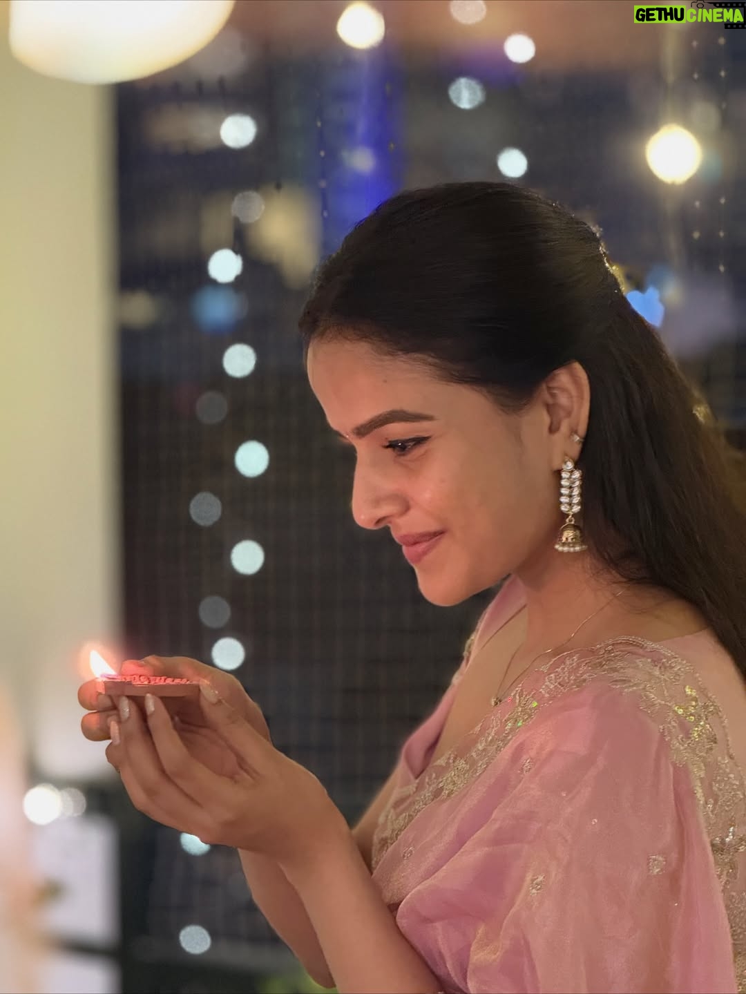 Vaishnavi Chaitanya - 535.1K Likes - ✨✨💗💗
#diwali