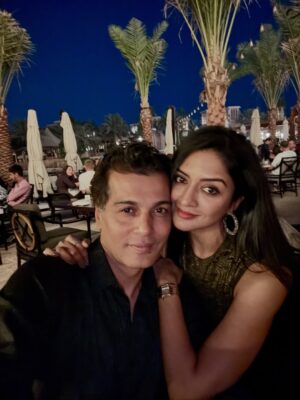 Vimala Raman Instagram - Cool nights, warmer company 💙💫🧿