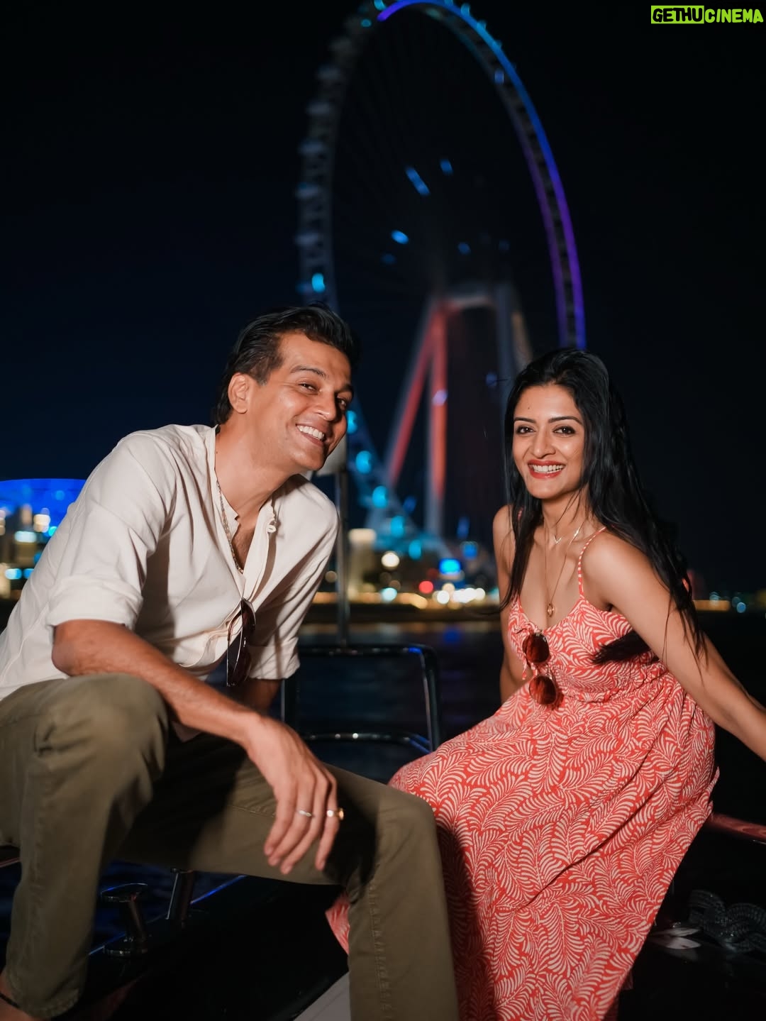Vimala Raman - 61.8K Likes - Heart full, night perfect 🎡❤️💞🧿

#dubainights #cruiselife #couplegoals #actor #vimalaraman #vinayrai