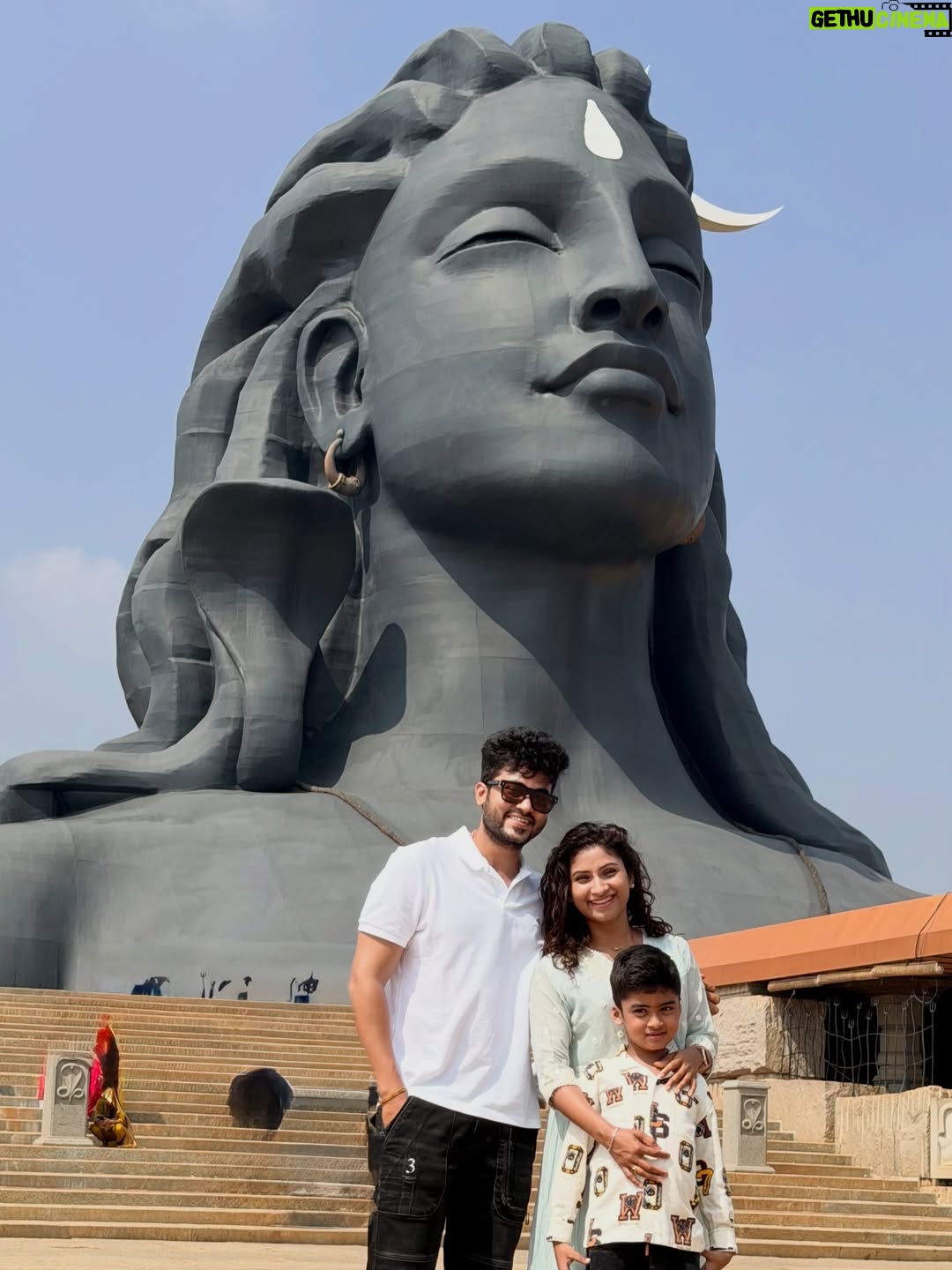 Vishnu Priya - 113.6K Likes - కనుమ పండుగ శుభాకాంక్షలు 🐄🌾
.
Wearing: @houseofshivasam 🤍
.
#adiyogi #adiyogichikkaballapur🙏✨️ #peace #blessed