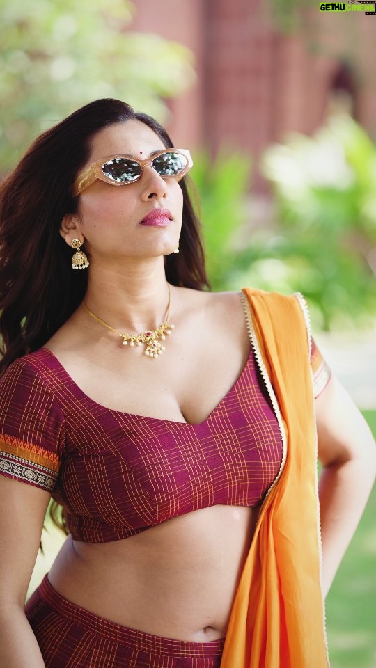 Vishnupriyaa bhimeneni - 199.7K Likes - Subscribe subscribe chikkiri dropping soon 💛💛💛💛💛

Styling: @nithyasri_bandari 
Makeup : @ramani_penubala 
Jwellery: @srihitha.womens.world
DOP-EDIT-Di : @ey__siri 🔥

#vishnupriyaabhimeneni #6 #sunday #trendingreels #chikkiri #tollywood #venusenergy