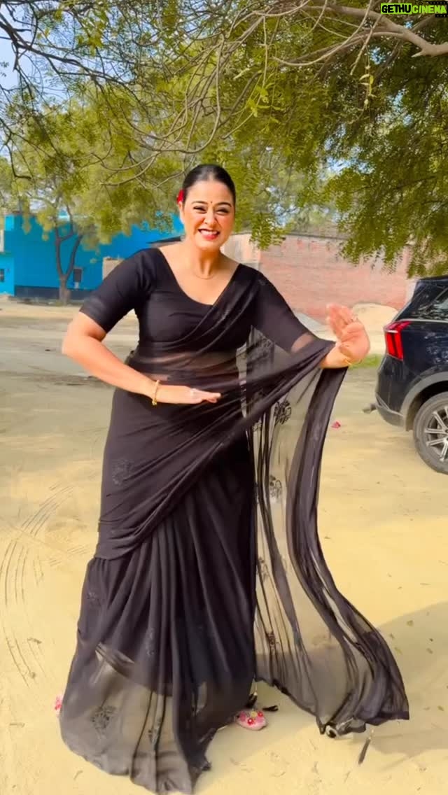 Yamini Singh - 120K Likes - Pala sataake😂💥

#yaminisingh #yamini #bhojpuri #trending #pawansingh