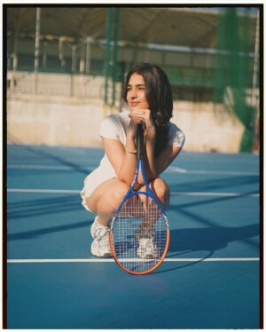 Yukti Thareja Instagram - Grateful to @rahul.bhatt._ for catching these in-between moments🤍