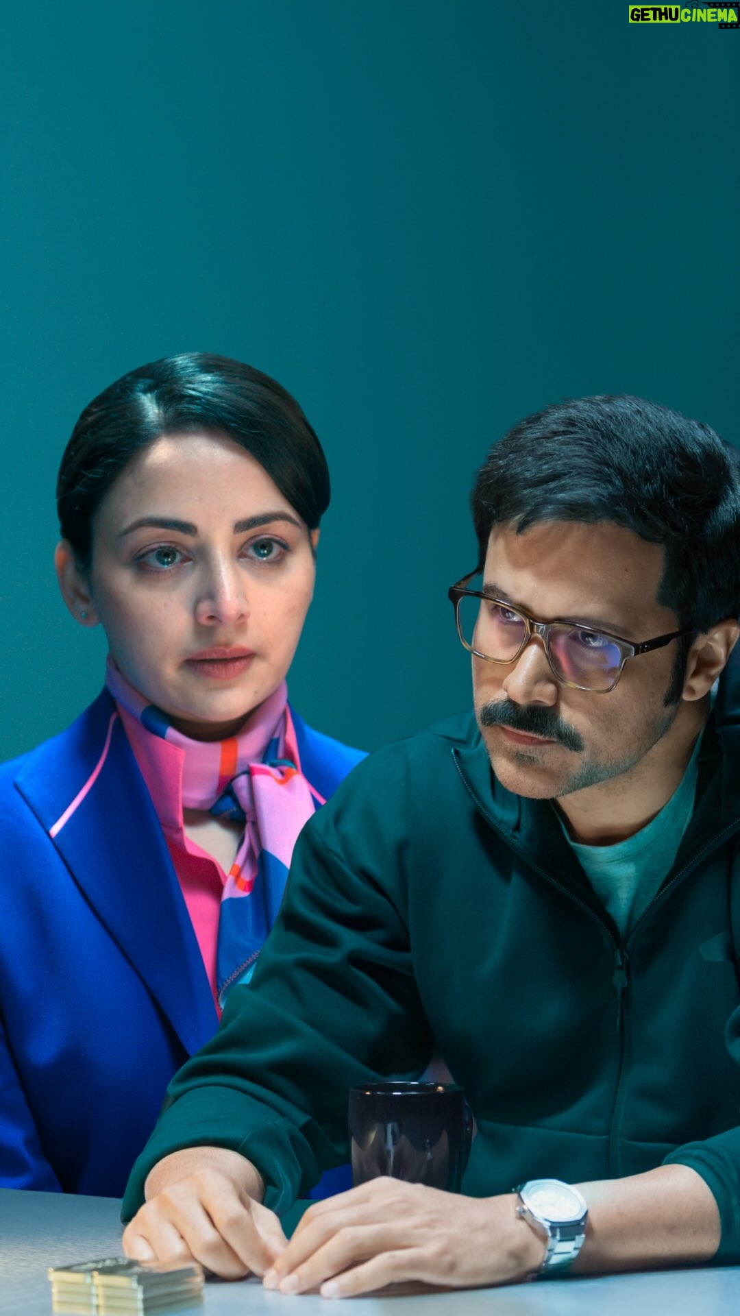 Zoya Afroz - 120.6K Likes - Smuggler ka jaal ❌ Shaadi ka jaal ✔️
Watch Taskaree: The Smuggler’s Web, out now, only on Netflix.

#TaskareeOnNetflix