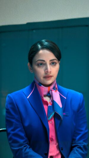 Zoya Afroz Instagram - Warning: Priya is expecting some turbulence today 👀🧳
Watch Taskaree: The Smugglers Web, out now, only on Netflix.
#TaskareeOnNetflix @neerajpofficial @therealemraan @sharadkelkar @zoyaafroz @netflix_in @anuragsinha_insta @nandishsandhu @amrutakhanvilkar @freddy_daruwala @anujasatheofficial @jameel.mumbai virendrasaxenna07 @hemant__kher @nitinn_rrao @raghavjairath #BenazirAliFida @shitalbhatia_official @devendradeshpande31 @fridaystorytellers @vipulkrawal @advaitnemlekar @palsanesudheer @arvindsinghbharat @pravs_k @thesandeepshandilya @sandeepravade @fal1804 @debasishmishr @stepbystepcasting #AbbasAliMoghul @cyril_raffaeli