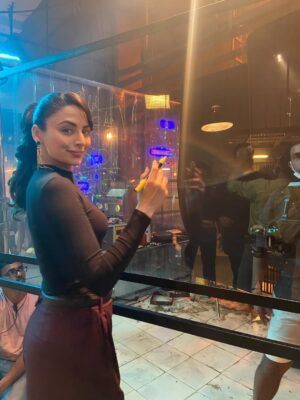 Zoya Afroz Instagram - 500kg Gold ka math 🏆
#taskaree #bts