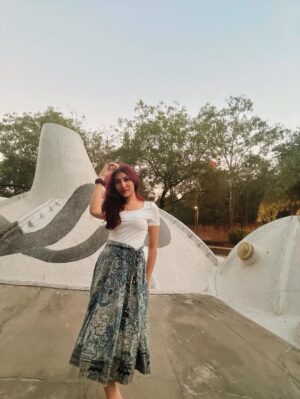 netri nisarg trivedi Instagram - 🎵You’ve got me hypnotized, so mesmerized
And I just got to know
🎶