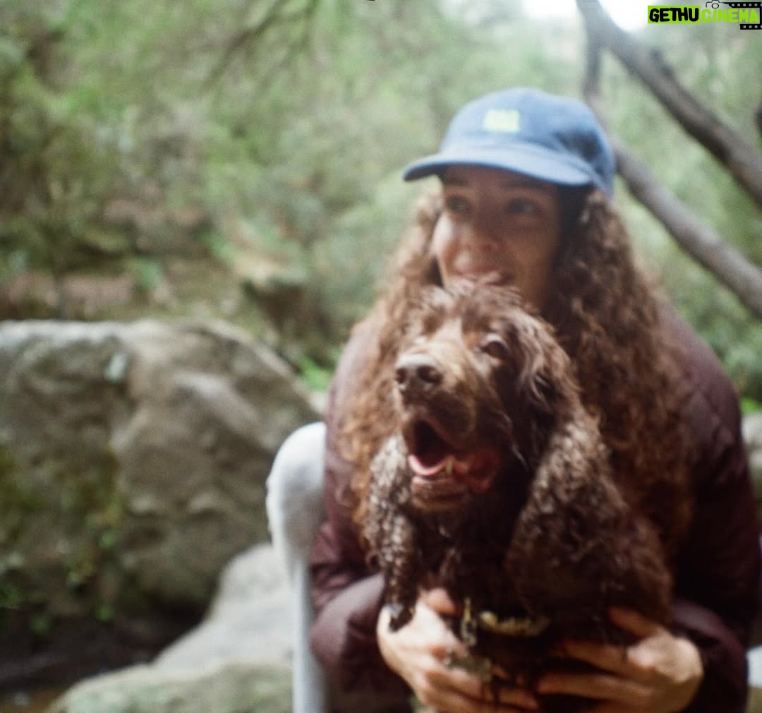 Abbie Chatfield - 25.6K Likes - a lil family getaway to the blue mountains !!!!!