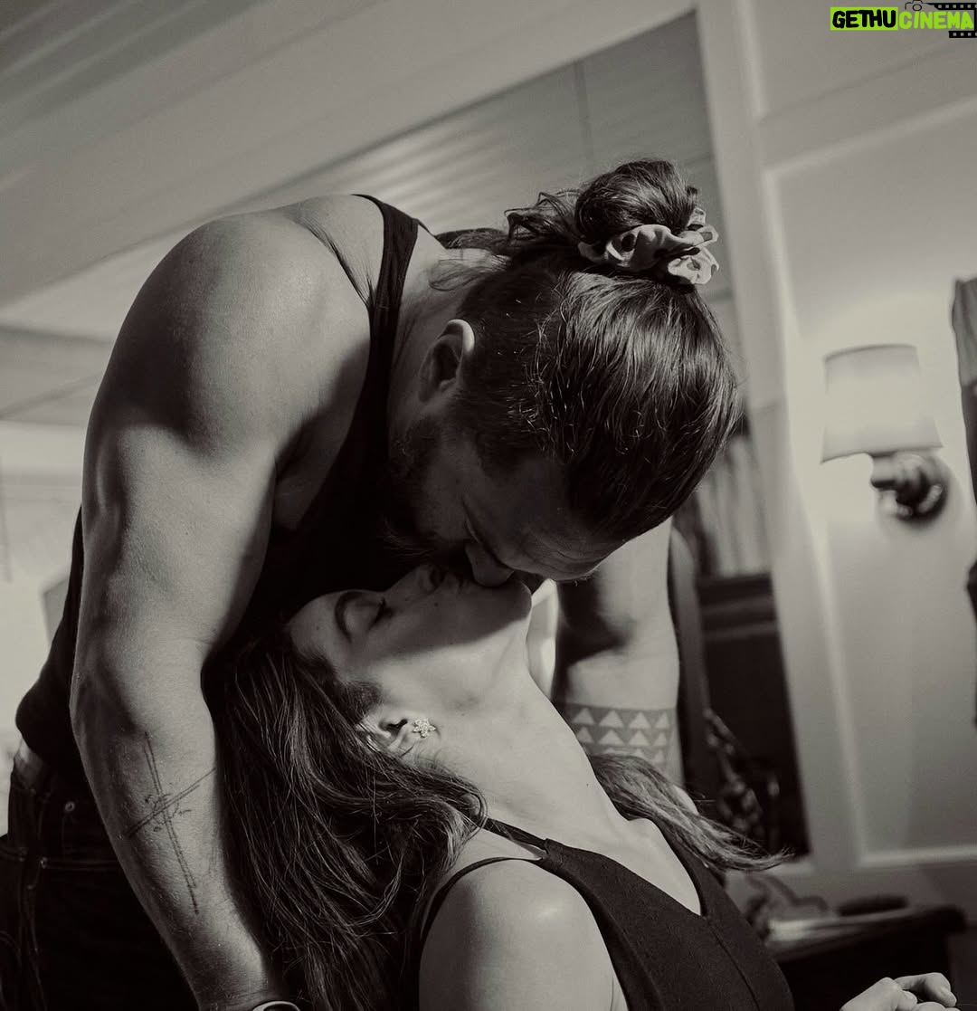 Adria Arjona - 191.1K Likes - Te amo mi amor ♥️