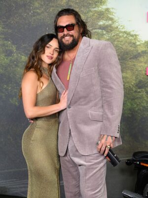 Adria Arjona Instagram - What a night in London.
Celebrating The Wrecking Crew with mi amor @adriaarjona , our ohana and the crew that makes it all happen. Aloha j 
.
Streaming January 28. 
@amazonmgmstudios @primevideo @harleydavidson