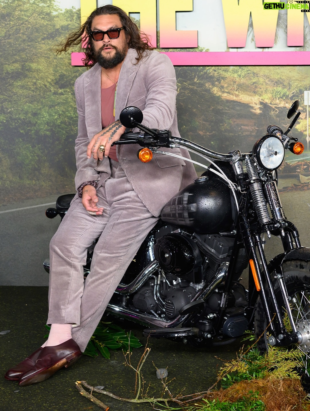 Adria Arjona - 565.9K Likes - What a night in London.
Celebrating The Wrecking Crew with mi amor @adriaarjona , our ohana and the crew that makes it all happen. Aloha j 
.
Streaming January 28. 
@amazonmgmstudios @primevideo @harleydavidson