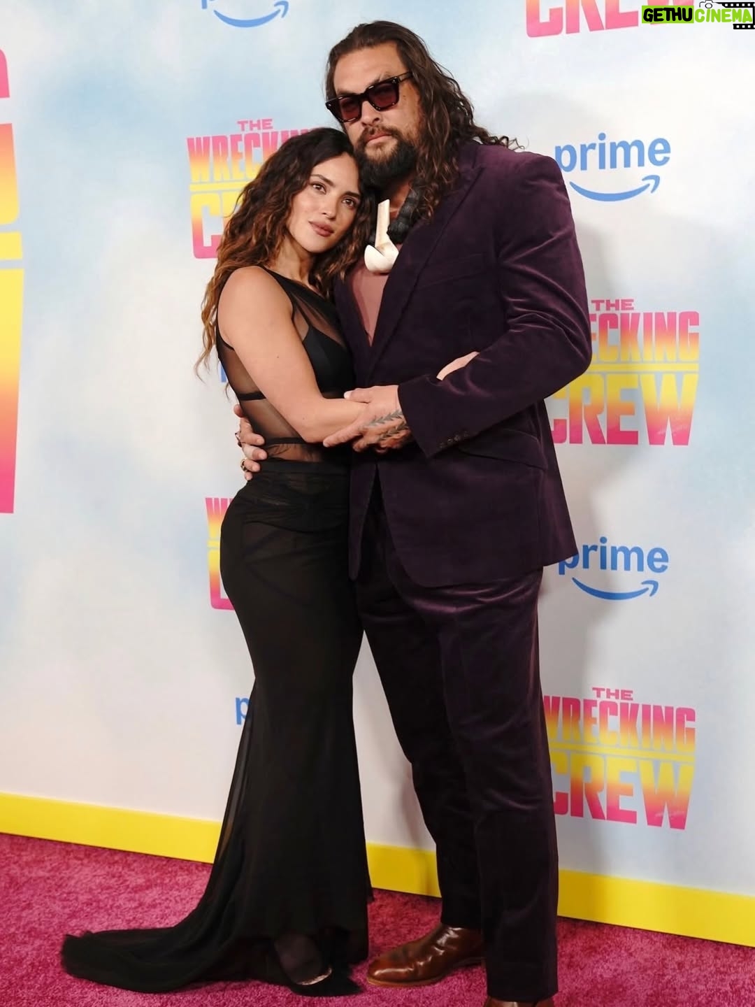 Adria Arjona - 258.5K Likes - NYC! The Wrecking Crew premiere with mi amor @adriaarjona 
Mahalo to New York, the cast, crew, and producers.
@primemovies streaming January 28.
Aloha, J 🤙🏽