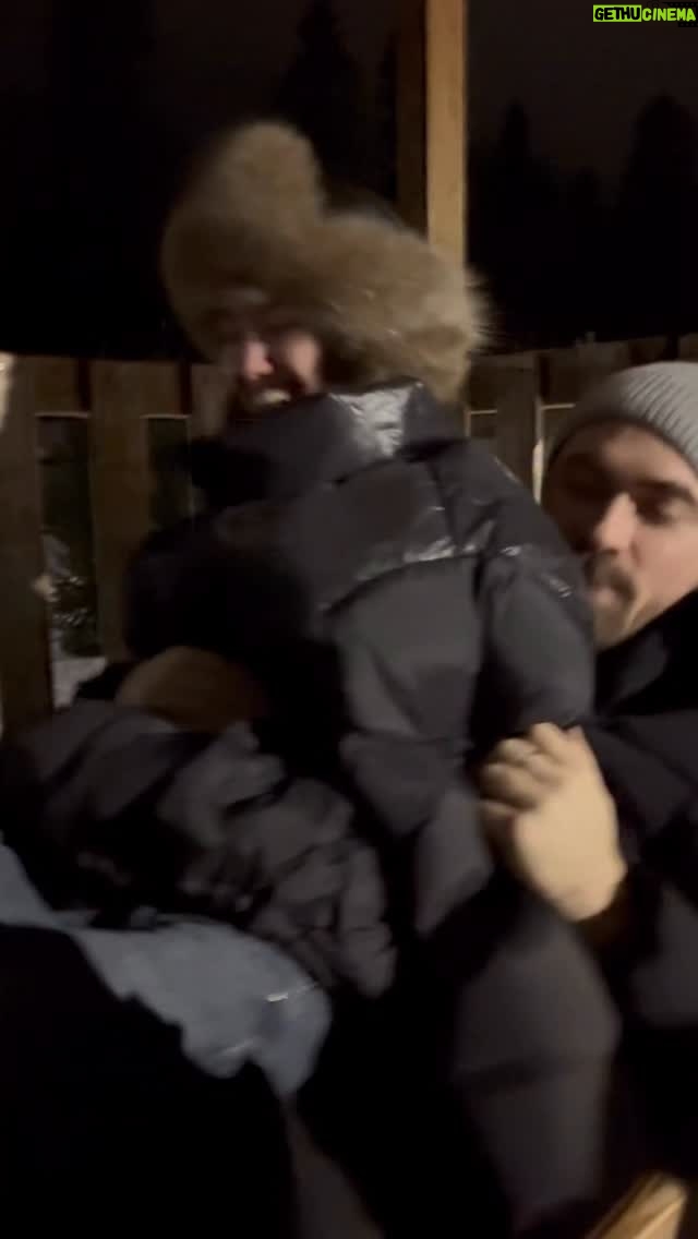 Agata Mutsenietse - 72.8K Likes - Вот такой год! 
❤️🎄❤️ #2025