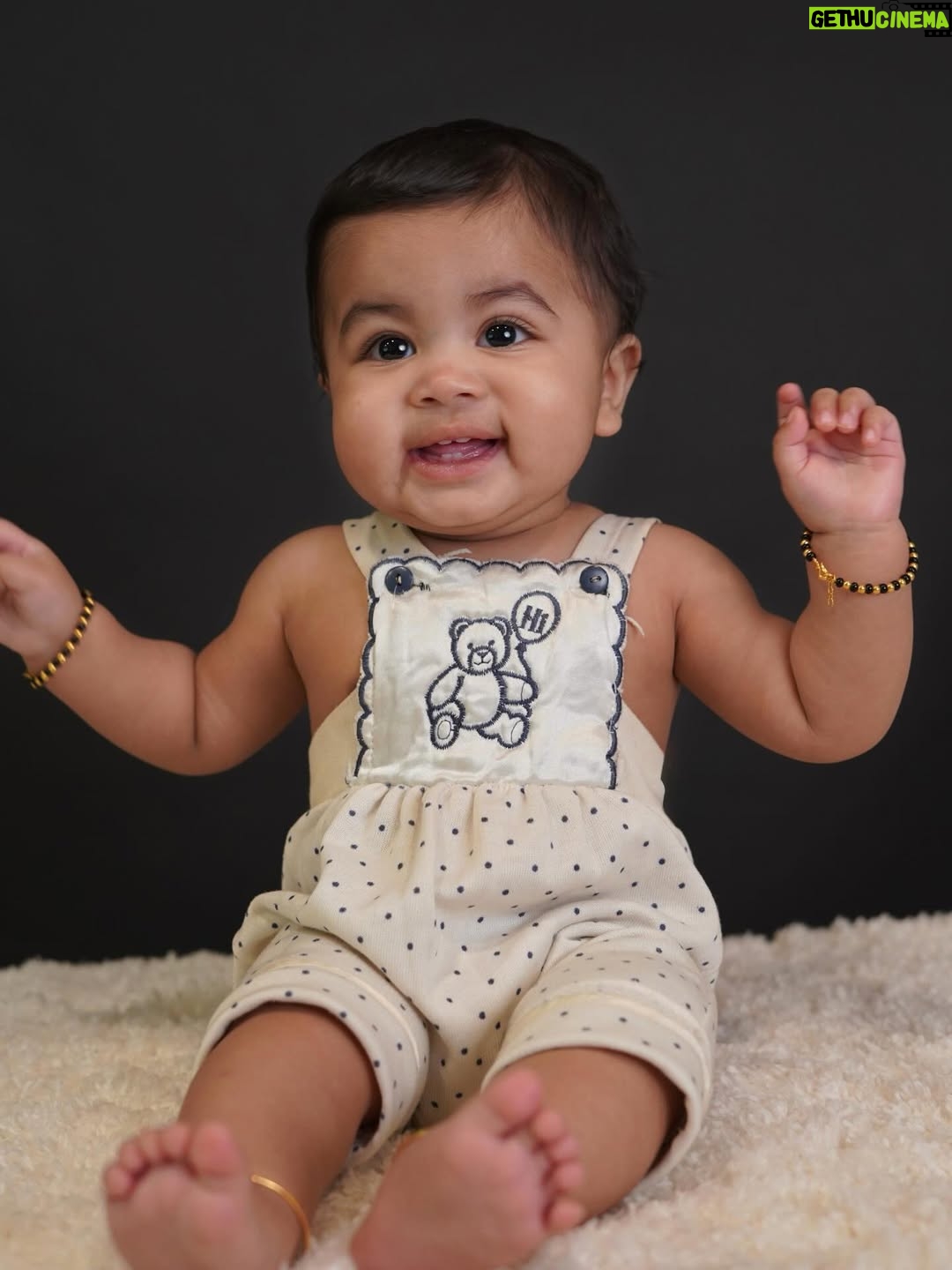 Ahana Kumar - 581.1K Likes - Welcome to the club my son! @_neeomaswinkrishna_ 🧿❤️
Shot by @ahaana_krishna