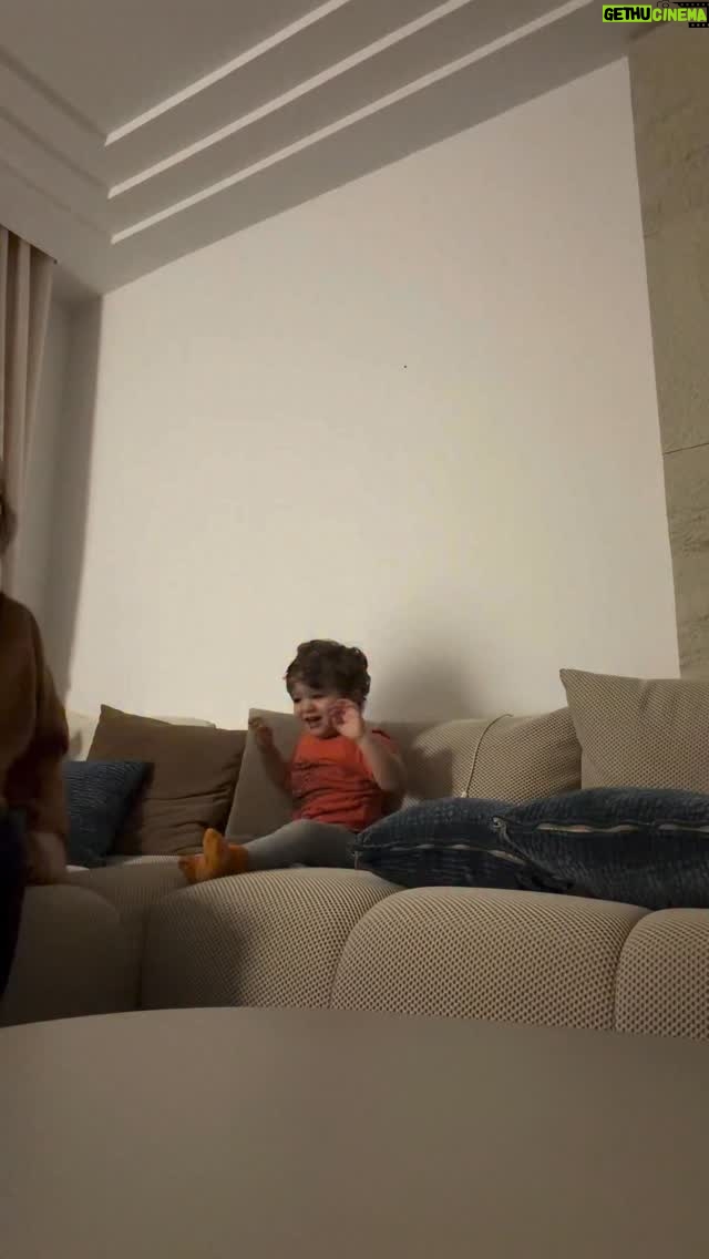 Ahlem Fekih - 477.1K Likes - J’ai longtemps admiré ce trend, je l’ai tant imaginé… et aujourd’hui je le vis. Merci mon Dieu pour ces bénédictions 🤍