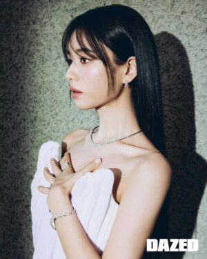 Ahn Eun-jin Instagram - @dazedkorea 그리고 @damianiofficial ✨