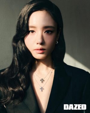 Ahn Eun-jin Instagram - @dazedkorea 그리고 @damianiofficial ✨