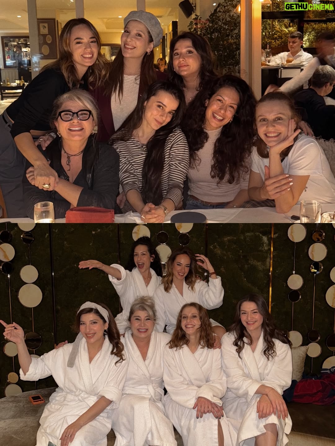 Ahsen Eroğlu - 79.7K Likes - Ah leyleklerin dostu serseri Çidom sana veda etmek de varmış. Fotoğrafta olmayan, kamera önü/arkası tüm ekibe kocaman bir teşekkür borçluyum. Uzun soluklu olmasa da birbirimize çok değerli bir arkadaşlık bıraktık geride. Sizi seviyorum canlarım 🫶🏼❤️ 🕊️🪿

#RüyaGibisonsuzdur @ruyagibidizi @tmcfilm @showtv