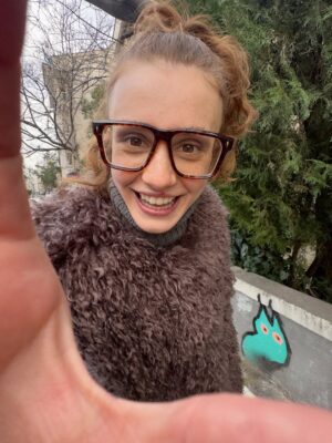 Ahsen Eroğlu Instagram - Ocak🐻❄️⛈️☃️🦢🌬️🫏
