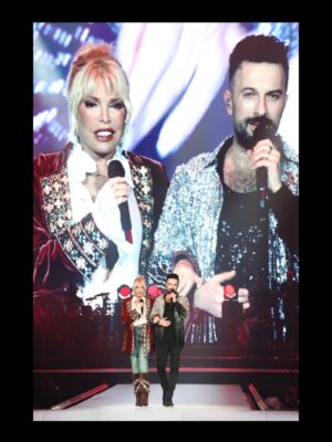 Ajda Pekkan Instagram - Canım Tarkan’ım,
Dün rüya gibi bir gece yaşadık ve yaşattın…
Hep birlikte geriye ne güzel bir anı bıraktık.
Müziğin, enerjin ve seyirciyle kurduğun o eşsiz bağ, geceyi bambaşka bir yere taşıdı.
Böyle büyülü bir geceyi birlikte paylaşabilmek ne büyük mutluluk ✨
Seni çooook seviyorum ❤️ 
📸 @yigit___eken @ardaaytan
Kostüm: @burcusedefofficial