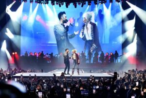 Ajda Pekkan Instagram - Canım Tarkan’ım,
Dün rüya gibi bir gece yaşadık ve yaşattın…
Hep birlikte geriye ne güzel bir anı bıraktık.
Müziğin, enerjin ve seyirciyle kurduğun o eşsiz bağ, geceyi bambaşka bir yere taşıdı.
Böyle büyülü bir geceyi birlikte paylaşabilmek ne büyük mutluluk ✨
Seni çooook seviyorum ❤️ 
📸 @yigit___eken @ardaaytan
Kostüm: @burcusedefofficial