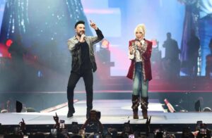 Ajda Pekkan Instagram - Canım Tarkan’ım,
Dün rüya gibi bir gece yaşadık ve yaşattın…
Hep birlikte geriye ne güzel bir anı bıraktık.
Müziğin, enerjin ve seyirciyle kurduğun o eşsiz bağ, geceyi bambaşka bir yere taşıdı.
Böyle büyülü bir geceyi birlikte paylaşabilmek ne büyük mutluluk ✨
Seni çooook seviyorum ❤️ 
📸 @yigit___eken @ardaaytan
Kostüm: @burcusedefofficial