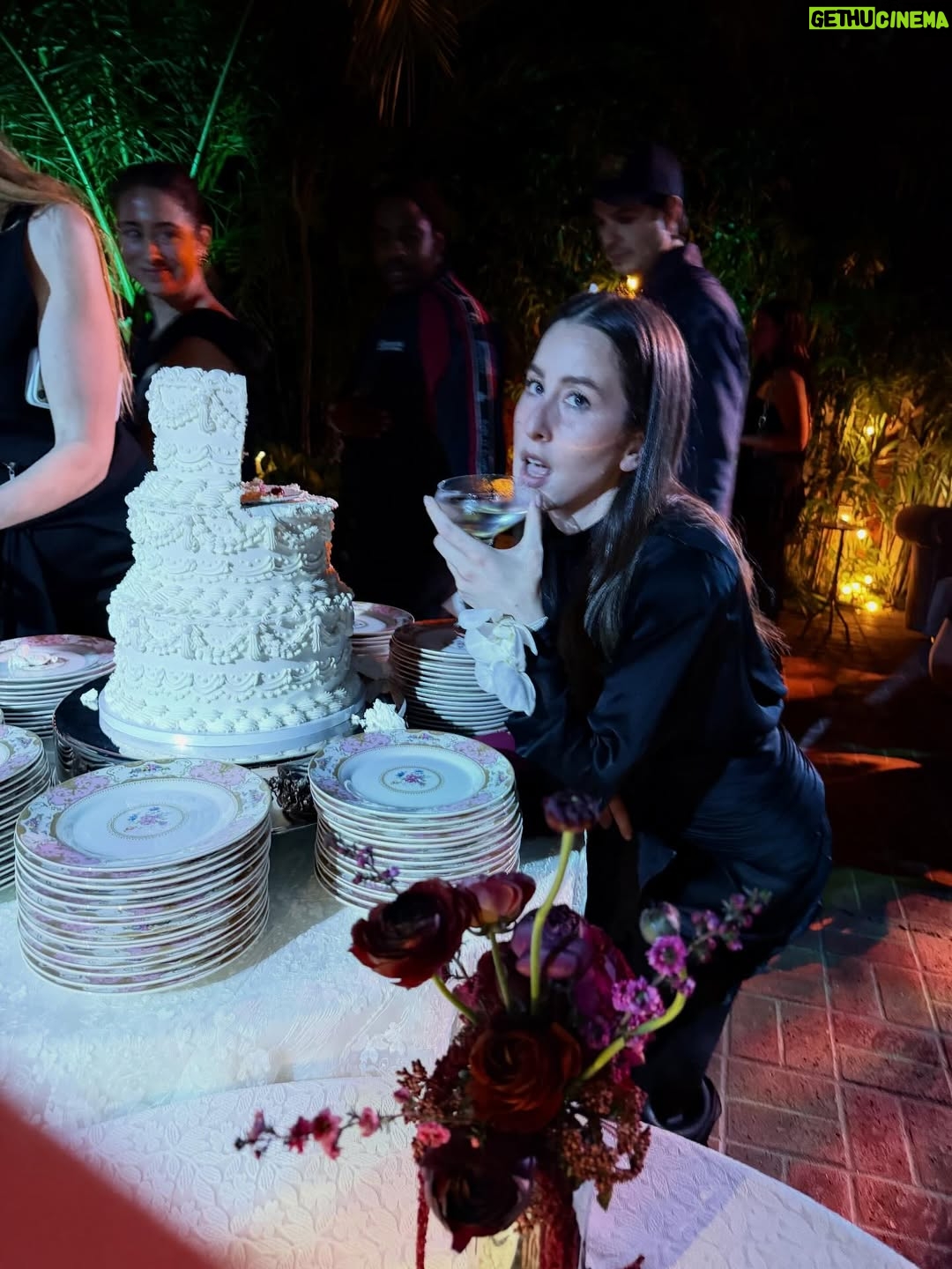Alana Haim - 11.2K Likes - who’s ready for some drama?