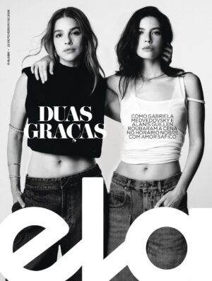 Alanis Guillen Instagram - Bom dia! Nossa capa de hoje é com a dupla sensação da novela “Três Graças”, as atrizes @alanissguillen, que interpreta Lorena, e @gabimedvedovsky, a Juquinha. As cenas do casal “Loquinha”, como foram apelidadas na web, viralizaram nas redes e atravessaram fronteiras, ganhando fãs no mundo todo. “Esse é um romance bem-construído desde o primeiro encantamento entre elas. Há identificação”, diz Alanis à repórter @laisrissato. Na entrevista, elas comentam ainda sobre o spin-off das personagens que estreará em breve no Instagram da Globo e a luta contra a homofobia e o machismo. “O fato de serem duas mulheres é revolucionário e político em uma novela do horário nobre”, afirma Gabriela. Leia a matéria completa no nosso site.

Foto: @brunasussekind
Edição de moda: @lucasmagnof e @fehbatista
Beleza: @marimagiolli (Alanis) e @walterlobato_ (Gabriela)
Assistentes de beleza: @tomsouzarj (Alanis) e @alainepenteadista (Gabriela)
Assistentes de fotografia: @felipe.viveiros e @debeija
Produção de moda: @luexquisitah e @rourives
Assistentes de moda: @luexquisitah e @fabypernambuco
Set design: @marinapellegrini__
Assistentes de set design: @joao_soto_ e @morenaclaral
Produção executiva: @kgrativol e @giovanalidizia
Assistente de produção executiva: @leandrobessaa
Edição de arte: @dushka_tanaka e @mayu_estudio29
Tratamento de imagem: @nandacarnevali
Assessoria de imprensa: @estarcomunicacao e @stratosferacom