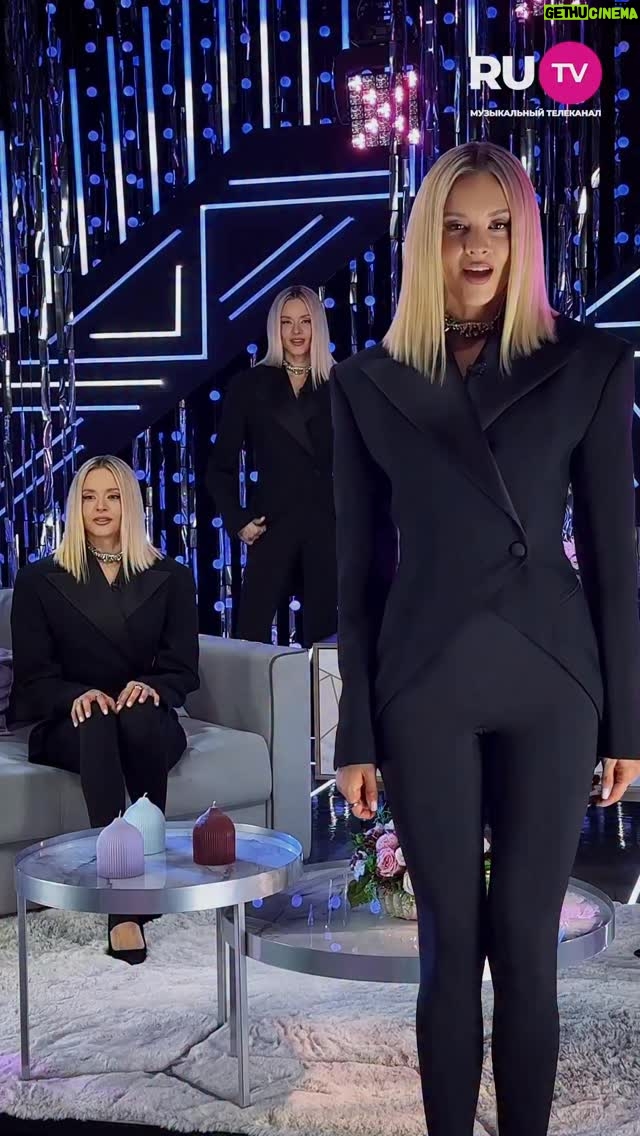 Aleksandra Vorobyova - 1.5K Likes - Одна Александра Воробьёва — прекрасно, а три — ещё лучше! 👑

Делись любимой песней исполнительницы в комментариях 👇🏻