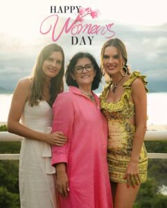 Actress Alessandra Ambrosio HD Photos and Wallpapers March 2026